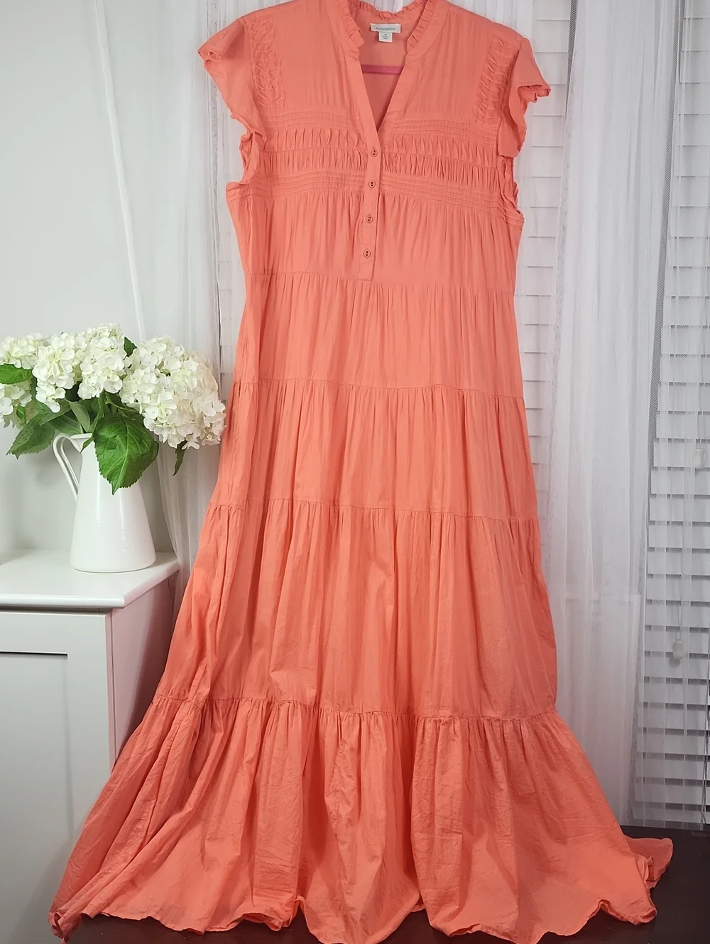 Sundance Coral Ruffled V-Neck Dress. Size M